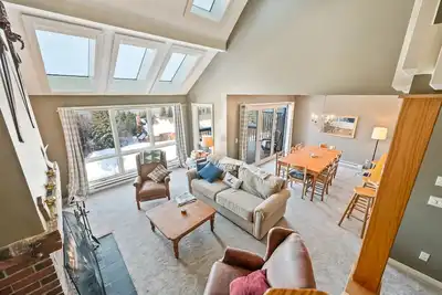 Image de Saddleback | 14 Clubhouse | Ski in/out | Sauna