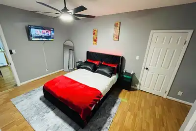 Image de Cute & Cozy 1br • Woonsocket Stay