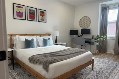 Image de Dog-Friendly, 2-Bedroom Apartment near Stadiums and Downtown