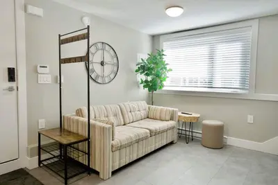 Image de Private 3Bed Entire House/ 15 mins Yvr/ 20 mins Dt