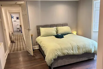 Image de Bel appartement calme près du centre