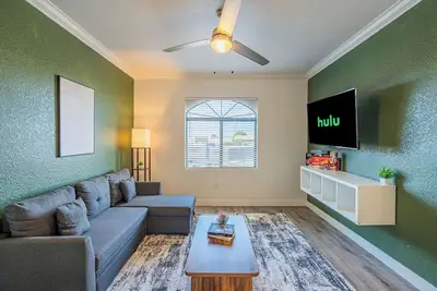 Close Asu&Diablo Stadium - GymHotTubParkingPool