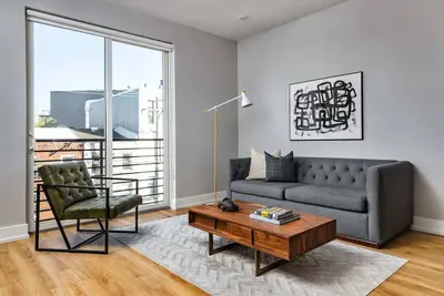 Image de 2br Philly's Artistic Cozy City Flat