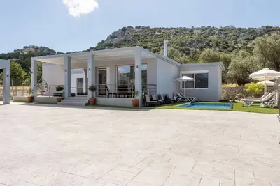 Image de Villa Ceroni:  the perfect base for an unforgettable holiday in Rhodes.