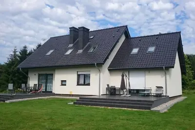 Image de Wohnung in Naterki mit Terrasse, Garten und Grill by Interhome