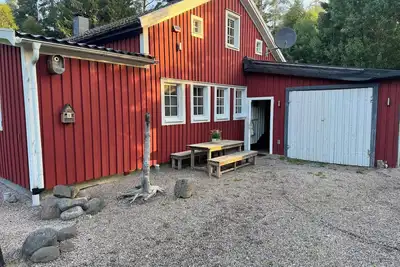 Image de Spacious Swedish house on the edge of the forest