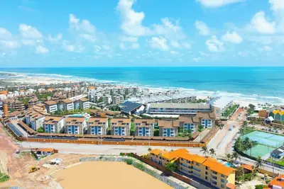 Image de Apartment near the beach park.