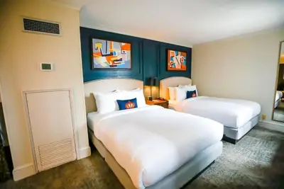 Image de 3 Affordable Units Near Bank of America Stadium and Entertainment District