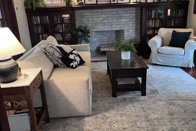 Image de Sleeps 8 • Stunning Loft + Entertaining Shed • 10 Min to Draft