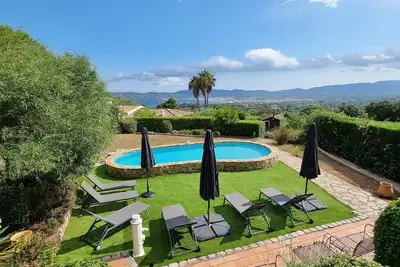 Image de Villa Le Clos Bucci Avec Piscine Privee Et Superbe Vue Mer Les Hauts De Grimaud