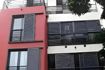 Image de Très grand cocoon de 100 m2, tout équipé, au centre-ville St-Denis La Réunion