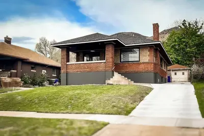 Image de The Polk House: A Stylish Retreat for Unforgettable Stays & Easy Living