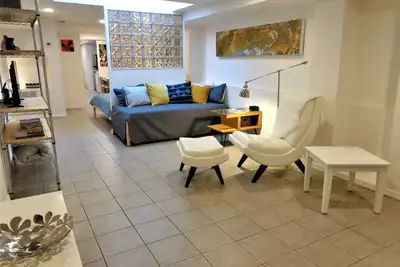 Image de Spacious Park Slope Studio Steps to Subways & Prospect Park