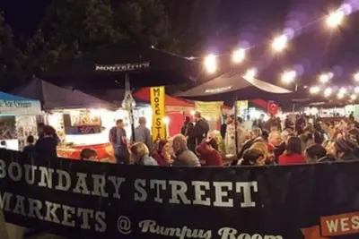 Image de Level 10 Views | 2br with Private Balcony & Parking