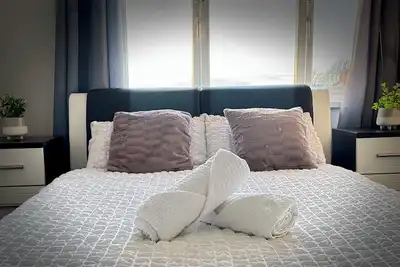 Image de 3-Bdr House in Yardley | Sleeps 7| Free parking | close to Nec Airport Bullring