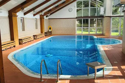 Image de Large 7-bedroom house in peaceful Rudnik u Vrchlabi with indoor swimming pool