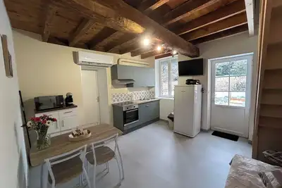 Image de Maison avec terrasse et jardin