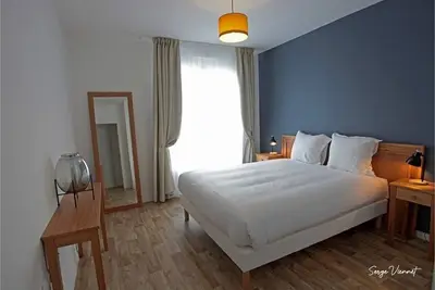 Image de Appartement T3 avec deux chambres et canapé lit