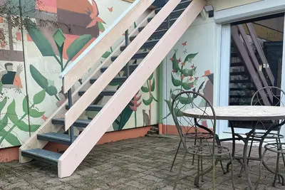 Image de Apparemment calme bien situé