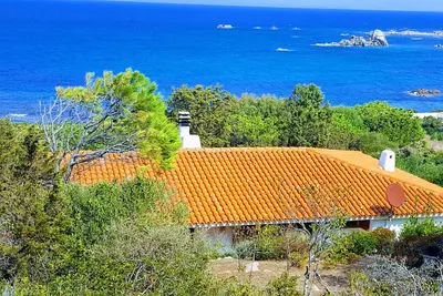 Image de Anna's house, traditional and comfortable, for those who love animals and cats