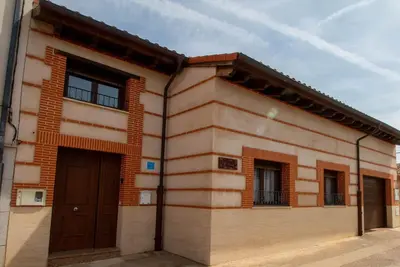 Image de Fantastica casa para 5 huespedes en Monfarracinos a 5 minutos de Zamora