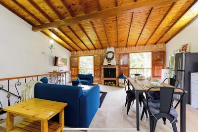 Image de Adorable 3-bedroom apartment in vibrant El Retiro perfect for your stay