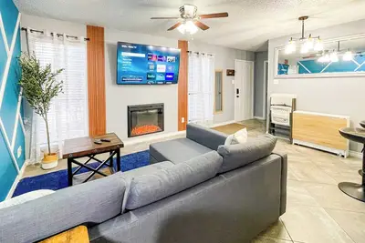 Image de Stylish 2br/2ba Condo in Central Arlington