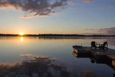 Image de Private Family-Friendly lakefront Sunset views Shallow Water Sandy area for Kids