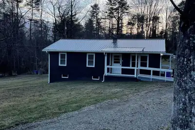 Image de Modern 3br Near Pisgah & Downtown • King Bed • Updated Kitchen