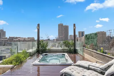 Image de Insane 5br Luxe Penthouse with Jacuzzi by the Shuk