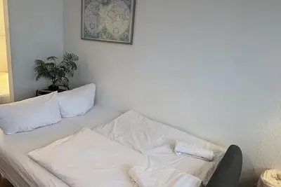 Image de FeWo am Deich 3, central with river view, elevator and balcony