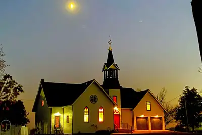 Image de The Heavenly Little White Church of Galena! Spectacular!