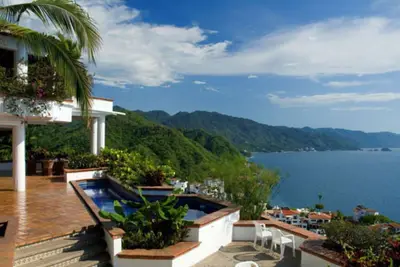 Image de Hillside in Conchas Chinas with breathtaking ocean views