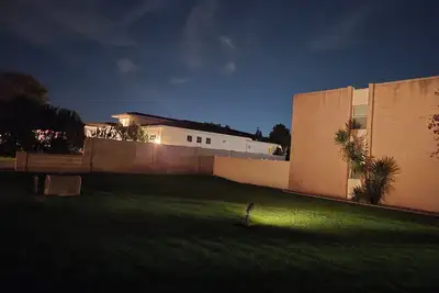 Image de Arcadia-lite area, within minutes to Fashion Square and the Biltmore Area.