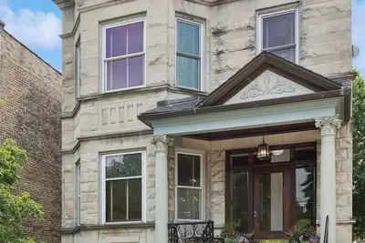 Image de Bright & airy 3br 1Bath in vibrant Andersonville near Cubs, dining, music venues