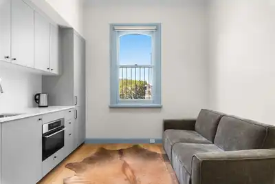 Image de The Surrey Redfern 2