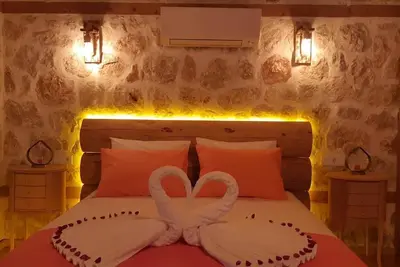 Image de Stone architecture honeymoon villa with private pool, jacuzzi and sea view