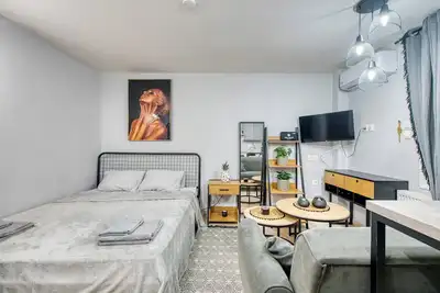 Image de Quiet Lower-Level City Studio - Thessaloniki by ΜΡS