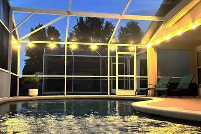 Image de 3-bedroom house in tranquil Clermont with cool Ac