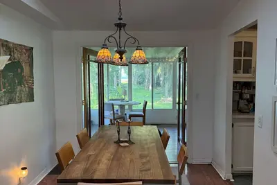 Image de Peaceful McIntosh retreat