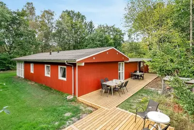 Image de \"Marino\" - 600m from the sea by Interhome