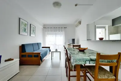 Image de Appartement 'T1 Premium' avec piscine partagée, Wi-Fi et climatisation