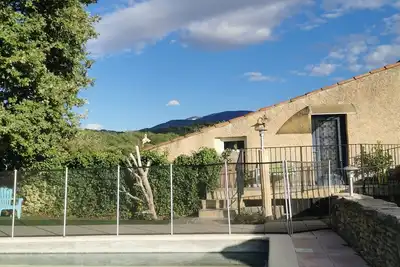 Image de Gîte de l harmonie avec piscine le charme de la Provence. Entrechaux.