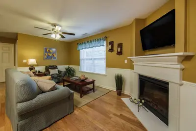 Image de Relaxing Escape! 3 Miles from Branson