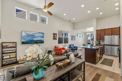 Image de Cozy Mnt. Home - Westside, Family Friendly, Sleeps 5, Garage!