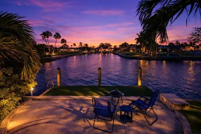 Image de Relax & Reconnect-Pool & Waterview- 10 minutes to Beaches