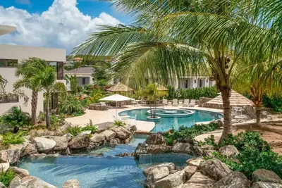 Image de Luxury Guesthouse|Private Pool|5min from Jan Thiel Beach, 10 min from Mambo Beach