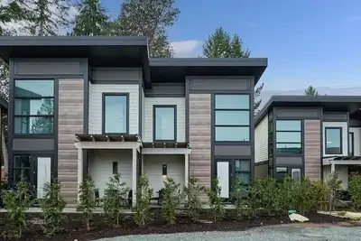 Image de Waterfront resort 2 bedroom townhouse near Rathtrevor beach