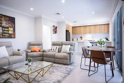 Image de Nouvelle belle maison à l'avant confortable