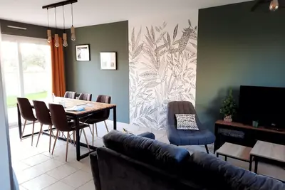 Image de Gite familliale et confortable en bord de mer, animal de compagnie accepté